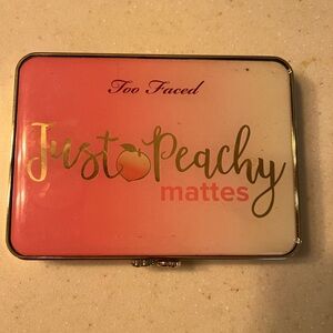 Too Faced, Just Peachy Mattes